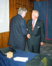 Prsident ehrt Dr. Dehottay